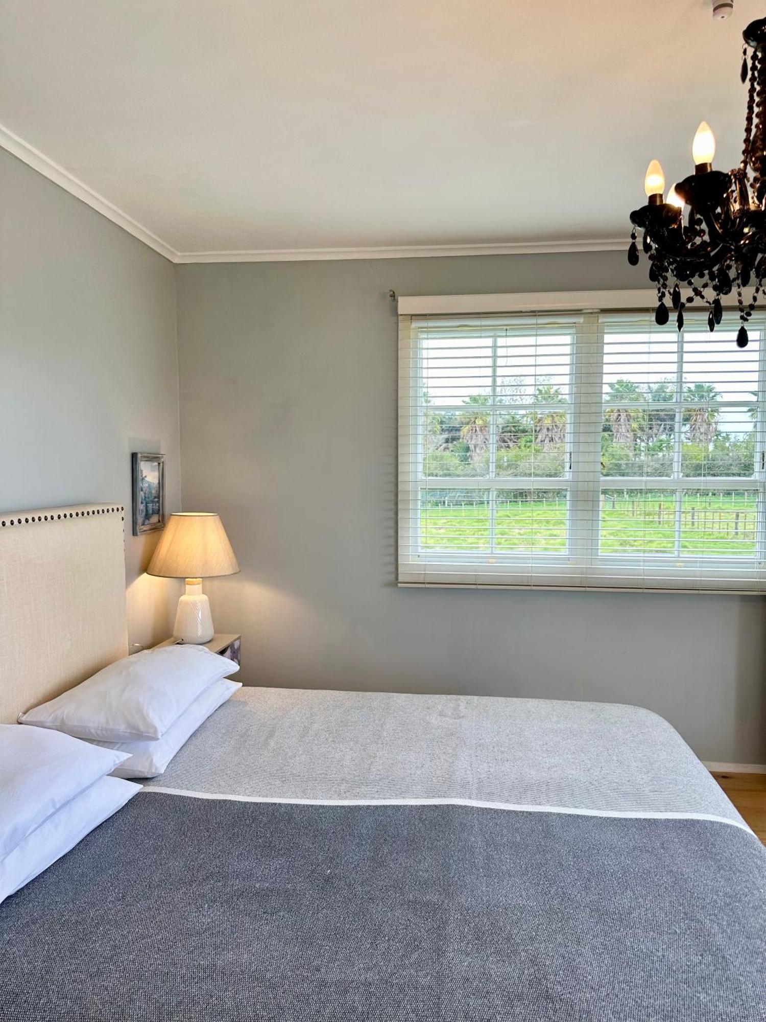 Bycroft Lodge Karaka Dış mekan fotoğraf