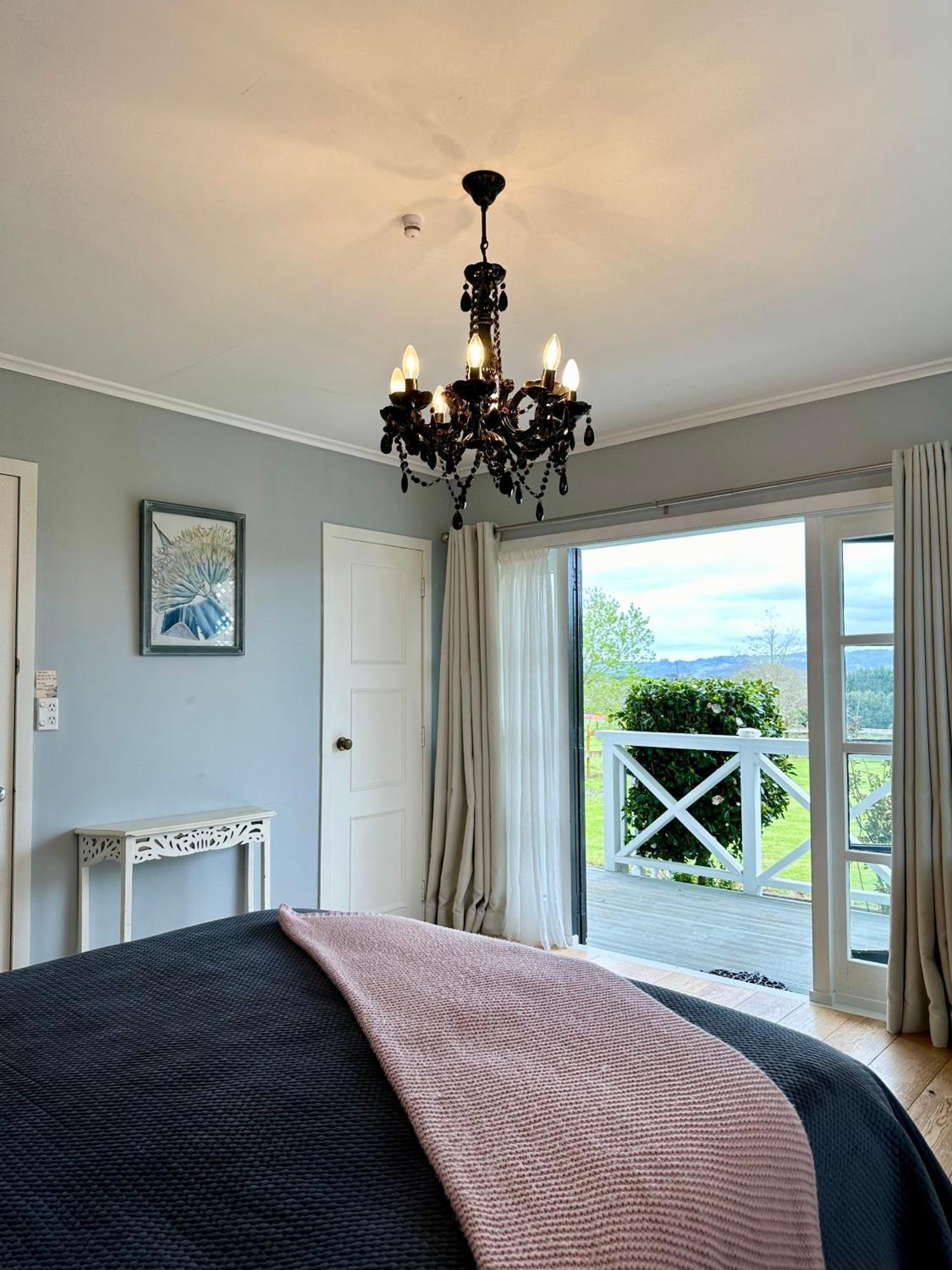 Bycroft Lodge Karaka Dış mekan fotoğraf