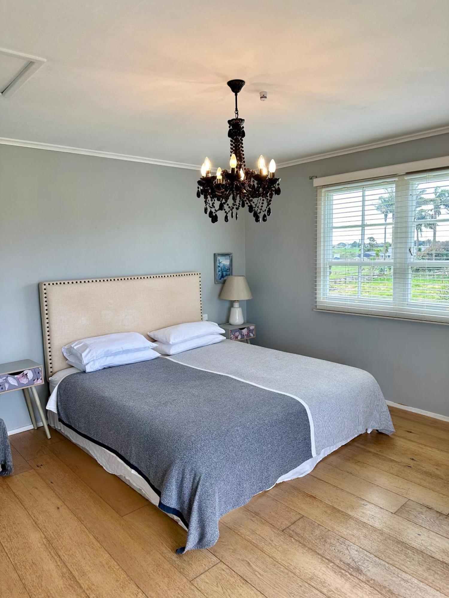 Bycroft Lodge Karaka Dış mekan fotoğraf