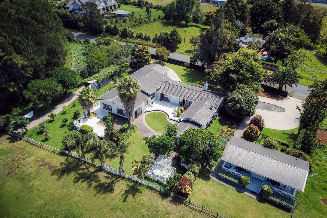 Bycroft Lodge Karaka Dış mekan fotoğraf