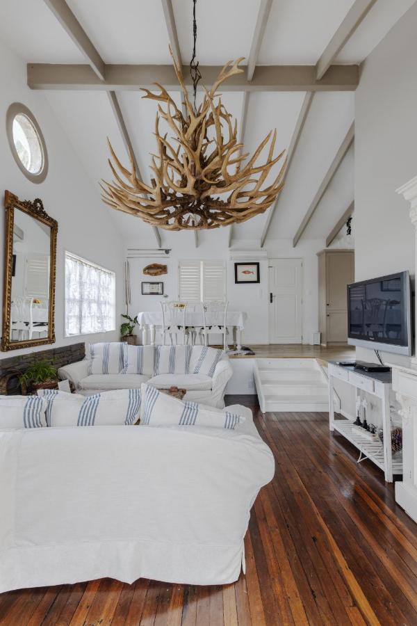 Bycroft Lodge Karaka Dış mekan fotoğraf